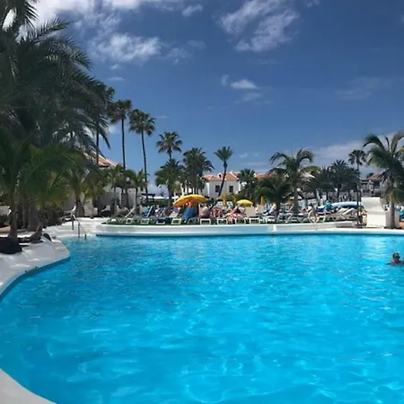 Wonderland With The Best Swimming Pool In Park S Iii Апартаменты